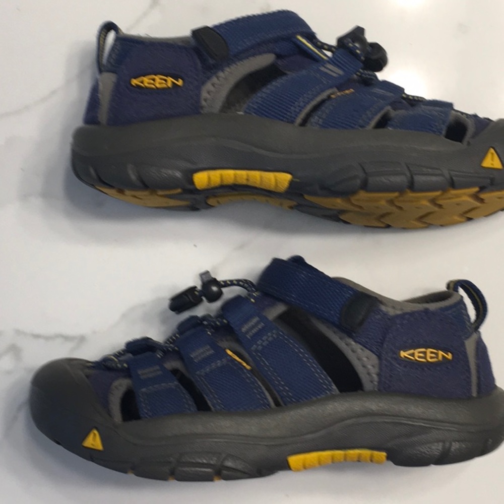 Keen Newport H2 Little Kid/Big Kid boys sandal